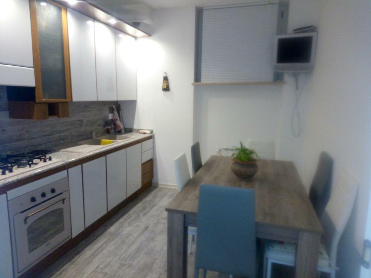 Maison De Massimo Cir 44 Aosta Exteriör bild