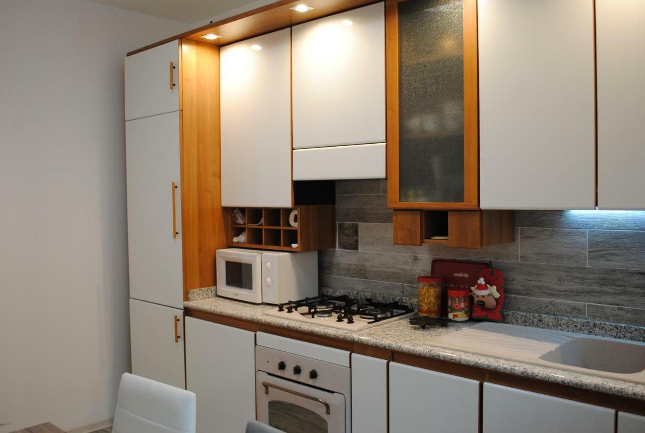 Maison De Massimo Cir 44 Aosta Exteriör bild